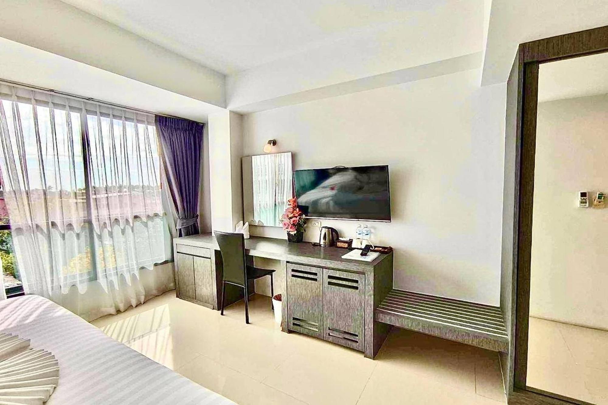 The Thames Pool Access Resort & Villa - Sha Extra Plus Chalong Esterno foto