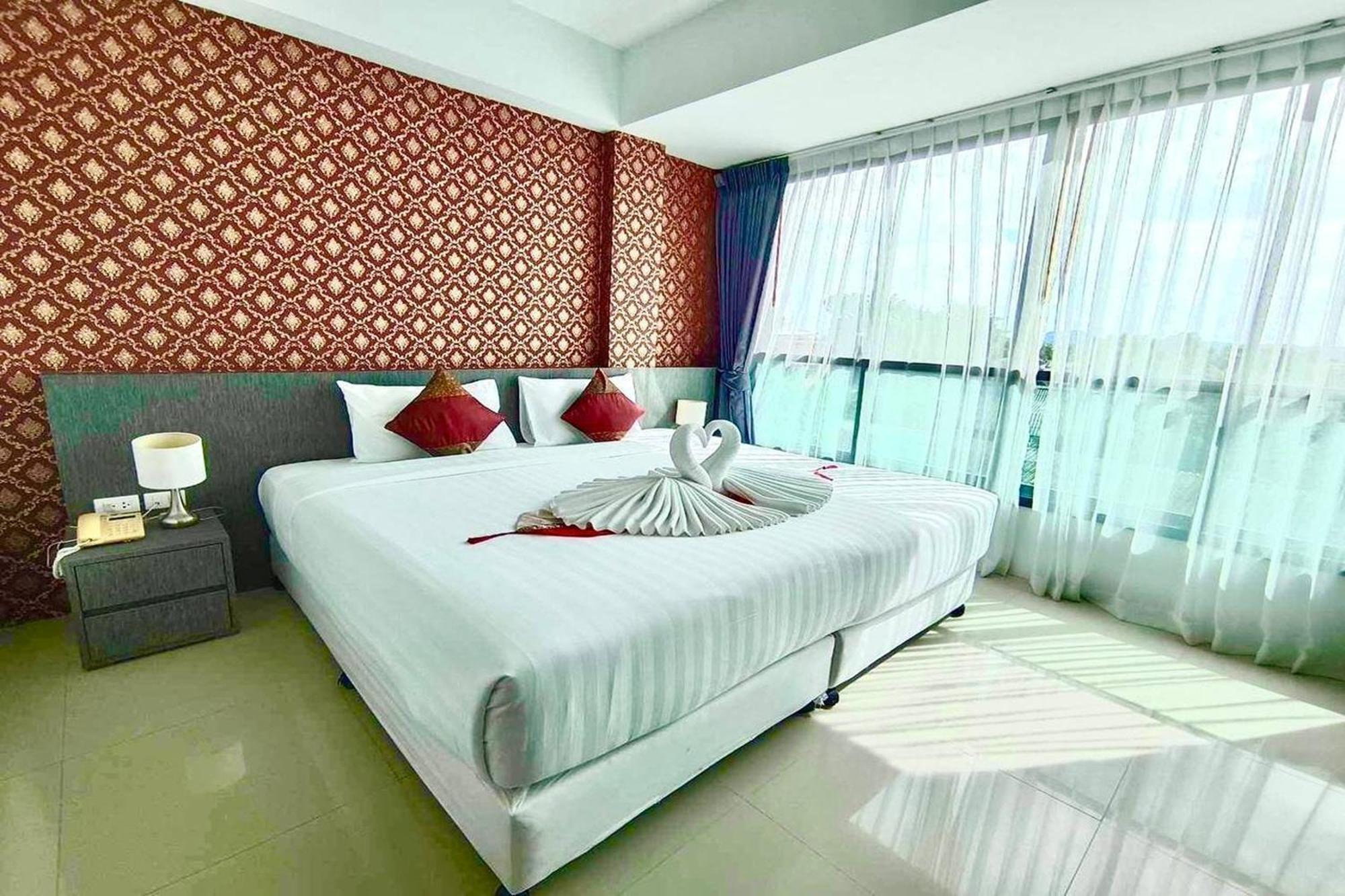 The Thames Pool Access Resort & Villa - Sha Extra Plus Chalong Esterno foto